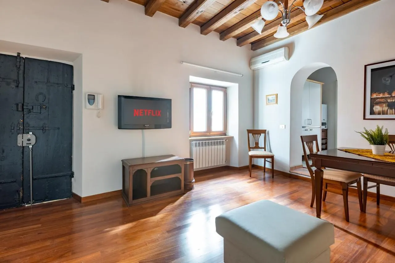 Vg Trevi Fountain 5 Stelle Elegant Apartment Rome 0*,  Italy
